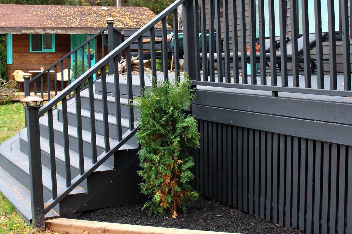 10 Economic Deck Skirting Ideas to Beautify Your Yards, image size:1200x799