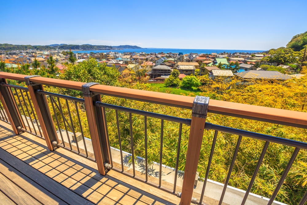 Top 10 Deck Railing Ideas to Upgrade Your Outdoor Spaces