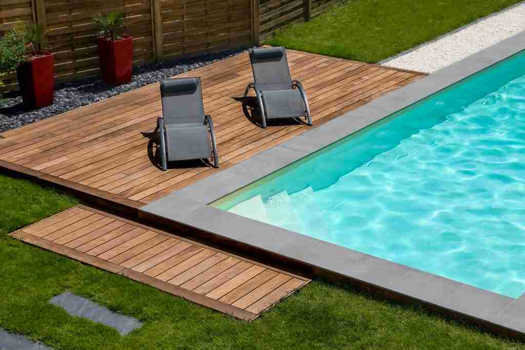 Ipe lumber pool decking