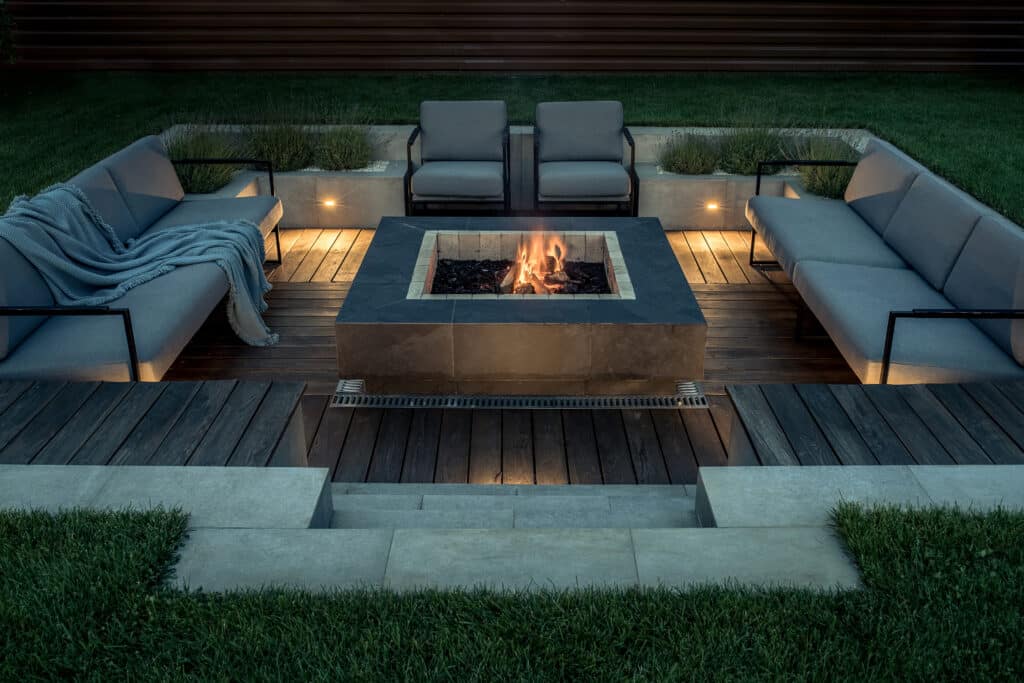 Fire pit