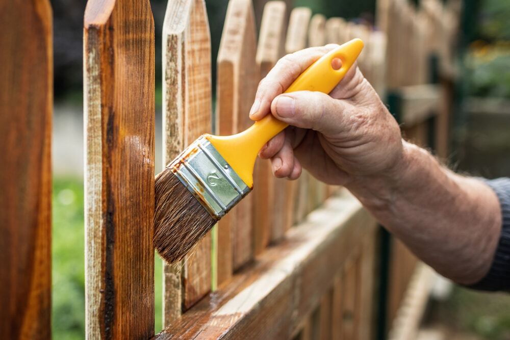 Wood Fences Maintenance